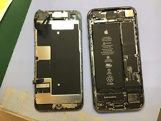 iPhone８のバッテリー交換ならデータそのまま修理可能なスマホ修理工房西八王子店へ！